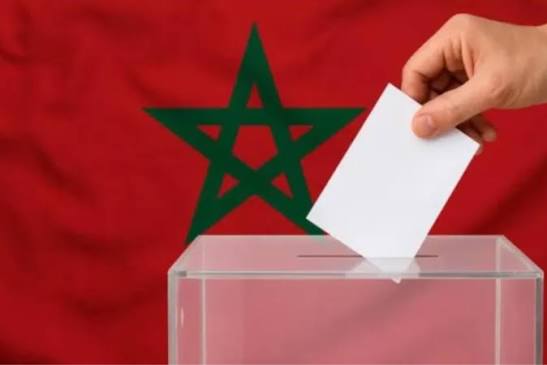 مفارقة الصناديق: لماذا تلاحق الأحزاب المغربية “أصوات الهشاشة” وتتجاهل النخب المتعلمة؟