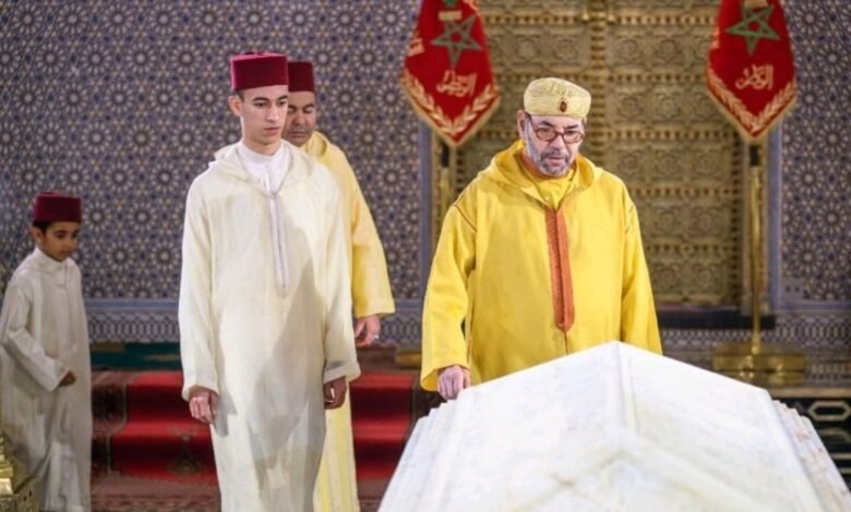 الملك محمد السادس يترأس مساء الإثنين حفلاً دينياً إحياءً للذكرى الثامنة والعشرين لرحيل الحسن الثاني