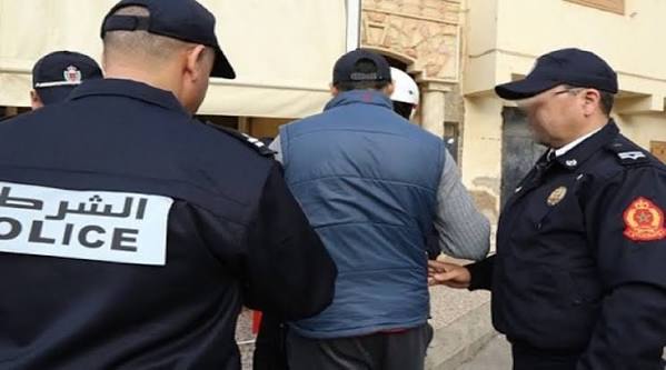 الأمن بالمحمدية يطيح بمواطن جزائري-فرنسي مطلوب للعدالة الدولية في قضايا مخدرات