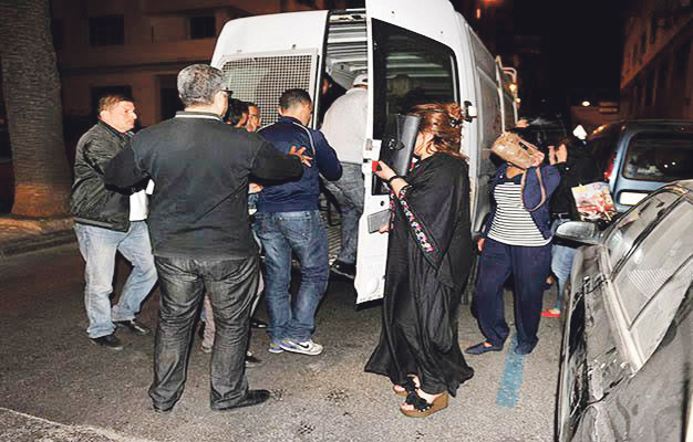 فضيحة أخلاقية بمراكش: اعتقال زوجين حولا منزلهما بحي السعادة إلى وكر للدعارة