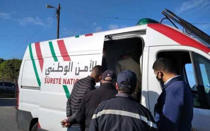 عملية أمنية بحي عاريض بالناظور تطيح بشاب يشتبه تورطه في عشرات قضايا المخدرات