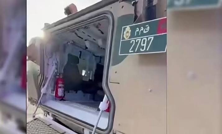 مدرعة “صنع في المغرب” تحمل الرقم 2797 تخطف الأنظار في معرض مراكش للطيران