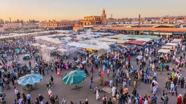 تفاصيل تعرض مواطنة مغربية لعملية نصب بمليون سنتيم في ساححة جامع الفنا بمراكش وتحرك عاجل للسلطات