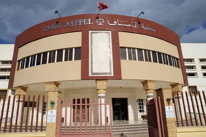 القضاء المغربي يضرب بقوة ضد شبكات الهجرة السرية بأحكام قاسية في محكمة الناظور