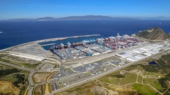 استثمارات بـ62 مليار درهم لتعزيز البنية المينائية عبر مشروعي طنجة المتوسط 3 والناظور غرب المتوسط