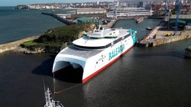 إطلاق أول خط بحري كهربائي بالكامل بين طنجة وطريفة صيف 2027
