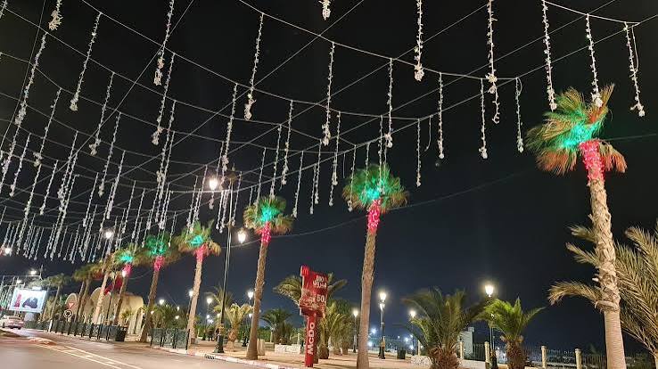 حاضرة الصحراء المغربية العيون تتأهب لتحتضن احتفالات كبرى بمناسبة الذكرى الأولى لعيد الوحدة