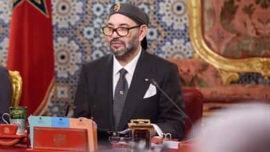 بلاغ رسمي يحذر من الشاشات المغرضة ويدعو لعدم الانسياق وراء إشاعات الوضع الصحي للملك محمد السادس