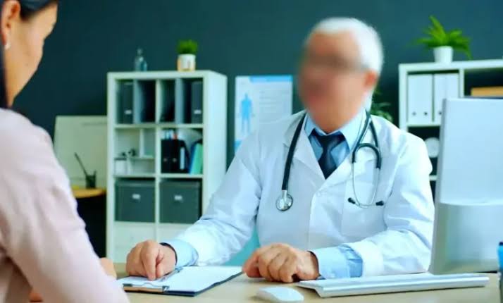 دعوات حقوقية لاعتماد تعريفة موحدة للفحص الطبي بالقطاع الخاص
