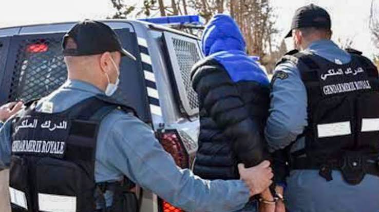 عناصر الدرك الملكي بجرسيف تنجح في الإيقاع بثلاثة أشخاص بحوزتهم كمية من الكيف المهلوس