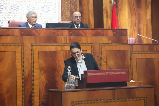 المنصوري تؤكد ارتكاز البرنامج الحكومي على الثوابت الوطنية وصيانة الوحدة الترابية