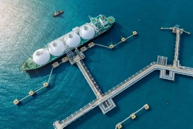مشروع استراتيجي مرتقب لبناء محطة للغاز الطبيعي المسال بميناء الناظور غرب المتوسط