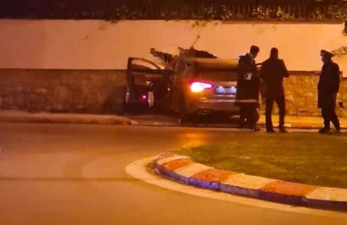 فاجعة بحومة البير بتطوان.. مصرع سائق سيارة اصطدمت بحائط منزل في ظروف غامضة