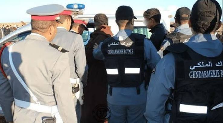 إقليم الحوز.. عناصر الدرك الملكي توقف شخصين وبحوزتهما أكياس مشبوهة