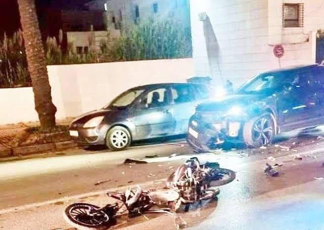 طنجة: نزاع مروري دموي ينتهي بمصرع سائق دراجة نارية وتوقيف سائق سيارة