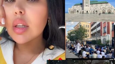 إعلامية مغربية تثير نقاشاً واسعاً بعد شكواها من تعطل مرورها بسبب صلاة الجمعة في الشارع