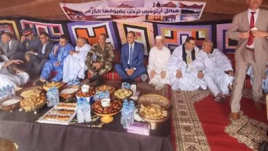 زيارة عامل إقليم طانطان لخيام القبائل الصحراوية ضمن فعاليات موسم الموكار