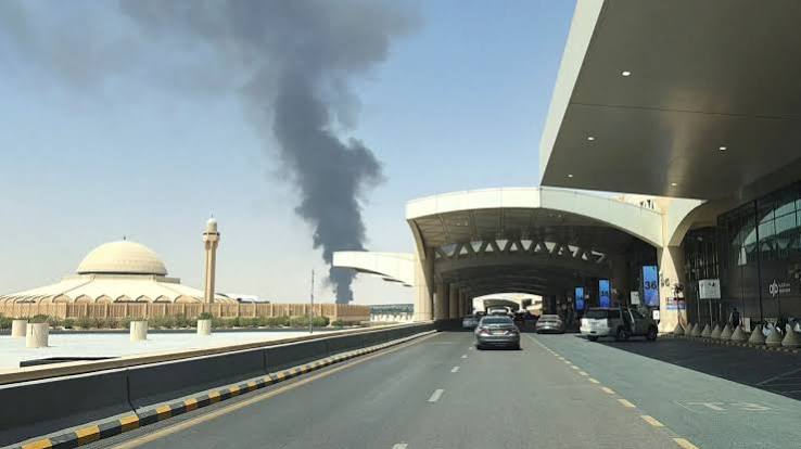 تفاصيل مقتل مغربية وجزائرية في هجوم جوي استهدف مطار أبها الدولي بالسعودية