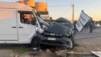 اصطدام خطير بين سيارة وشاحنة يوقع خسائر مادية جسيمة على الطريق الوطنية رقم 6 بجرسيف
