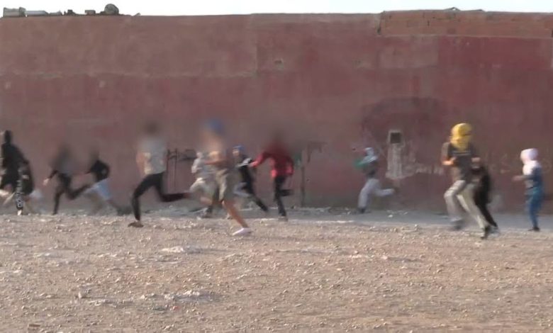 رعب في وجدة: مواجهات بالحجارة تهدد سلامة الساكنة بالحي الحسني وتخلف إصابات بليغة